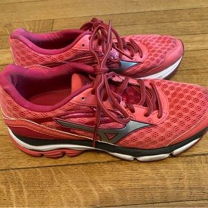 Hot pink Running shoes “Wave Inspire 12”